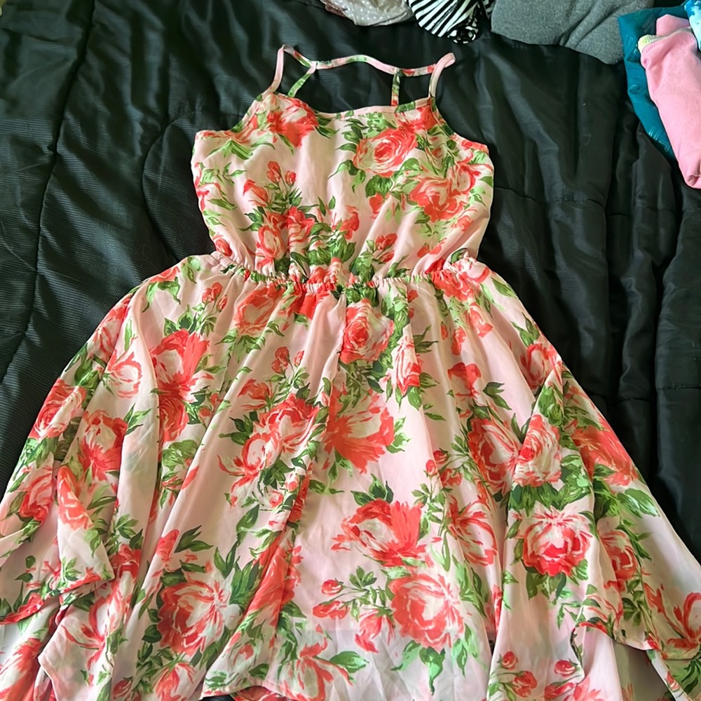 Flower flowing dress for girls